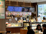 Grow Restaurant Business during Customer Wait Times with digital signage menu board